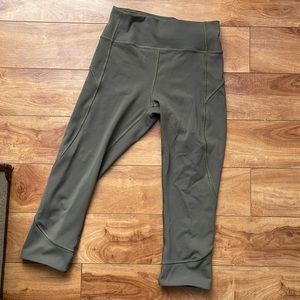 Lululemon cropped leggings